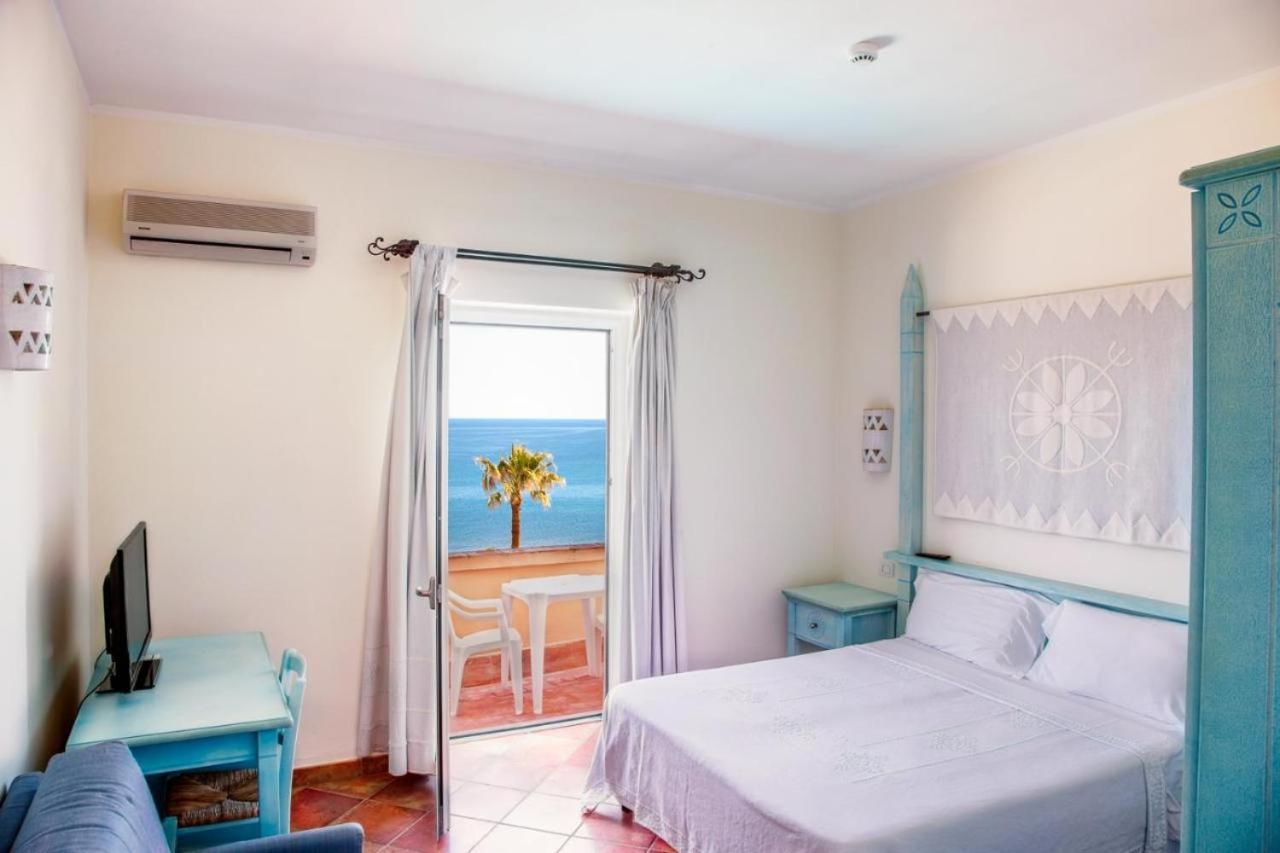 Lh Pedraladda Resort Castelsardo Extérieur photo