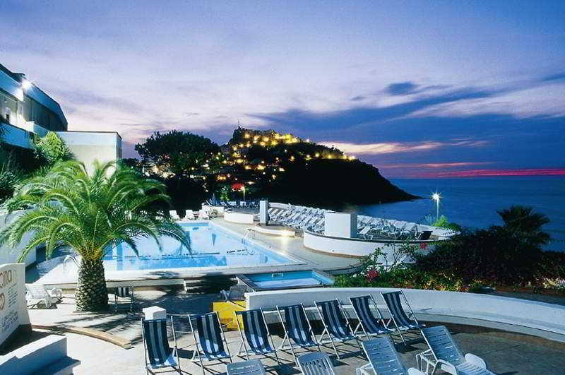 Lh Pedraladda Resort Castelsardo Extérieur photo